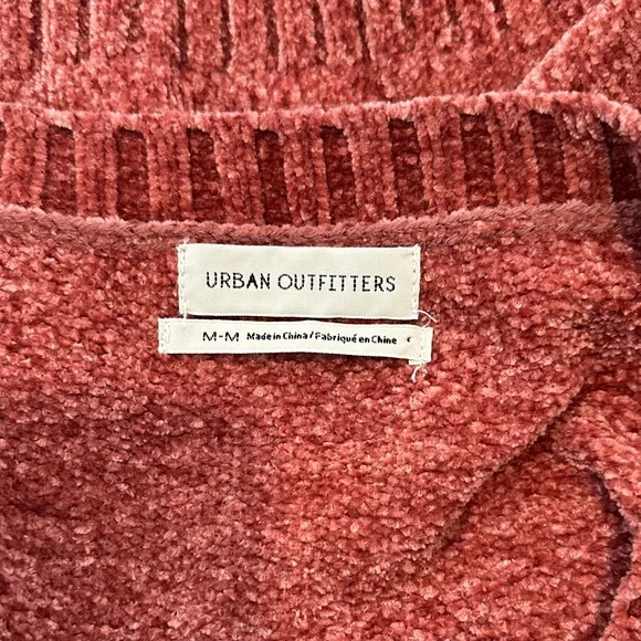 Urban Outfitters Burgundy V-Neck Crop Cardigan - Picture 5 of 5
